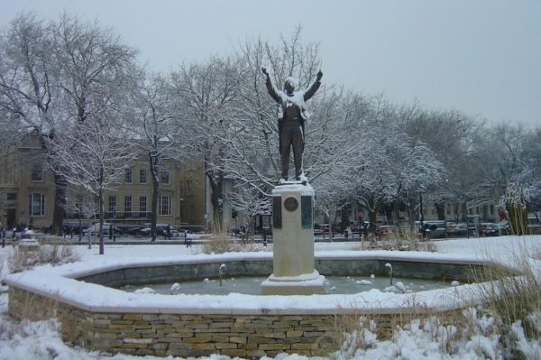 Holst statue in the snow